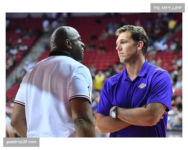 魔术更衣室信任危机：莫斯利如何应对防守体系崩塌的挑战